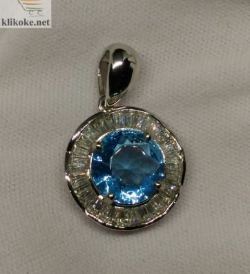 Liontin Batu Blue Topaz